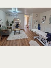 Perea Clinic - Osteopathy - Lymphatic Drainage - Massage - Physiotherapy - Angel - Islington - 26 Flower Lane, London, NW7 2JE, 