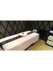 Deep Tissue Massage - Castle Thai Spa