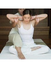 ESTELLE METCALF - Practice Therapist at Rosa Thai Massage