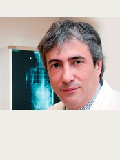Barcelona International Surgical Institute - Dr. Lluis Aguilar, a specialist in Spine Surgery based in Barcelona.