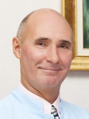 Elite Klinik - Jaama - Head of the clinic gynaecologist-infertility specialist Dr Andrei Sõritsa 