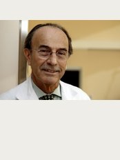 Somdex Ginecologia Dr Santiago Dexeus - Doctor Roux, 76, Barcelona, 08017, 