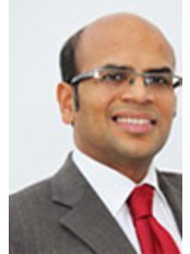 Mr Narendra Pisal - Consultant at London Gynaecology Portland Hospital
