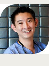 Dr. Jonathan Lee Yi-Liang - 3 Mount Elizabeth, Singapore, 28510, 
