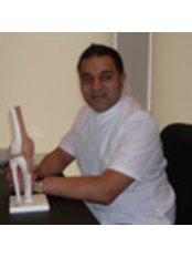 Mr Asif Allauddin - Aesthetic Medicine Physician at Glasgow Osteopaths - Lenzie Osteopathic Clinic