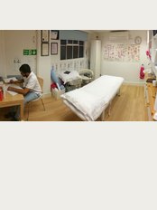 Atlas Osteopathy Chiswell Street - CLINIC ROOM