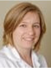 Oldfield Osteopathic Clinic - Joanne LushingtonBSc(Hons) Ost Osteopath 