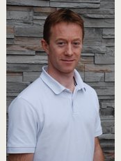 Newhill Osteopathy - Mr Julian Newhill