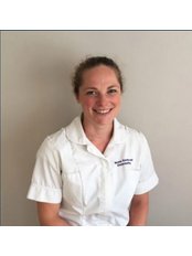 Ms Naomi Earthrowl - Practice Therapist at The Richards Centre
