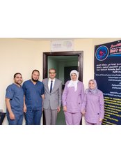 Erada center - Erada members with Professor Fouad Abdallah, Consultant of Neurology and Stroke Medicine 