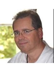 Dr Matthias Schumann - Doctor at Klinik and Praxis im LEBEN