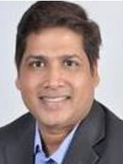 Dr Kailash Kothari - Doctor at Pain Clinic of India - Tardeo Clinic