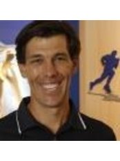 Mr Bevan Colless - Physiotherapist at Singapore Physio
