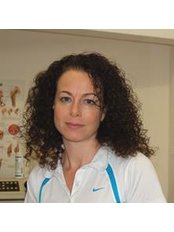 Ms Julie Davidson - Physiotherapist at Bramhall Park Physiotherapy Clinic