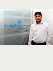 Lakky Physiotherapy and Sports Injury Clinic - Arena Business Centre 1F13, Abbey House,, 282 Farnborough Road, Farnborough, Hampshire, GU14 7NA, 