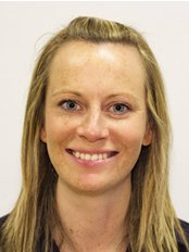 Sarah Kneller - Physiotherapist at Complete Physio - Kentish Town Physiotherapy Clinic LA Fitness