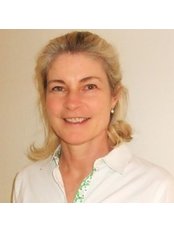 Elisabeth Buchanan - Physiotherapist at Harley Street Physiotherapy