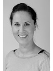 Mrs Sarah van der Riet - Physiotherapist at Sprint Physiotherapy(Knightsbridge)