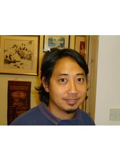 Mr Hitoshi Nitta - Physiotherapist at Church Lane Physiotherapy Clinic