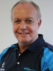 Mr Geoff van Klaveren - Physiotherapist at Physiocentric - Hinchley Wood