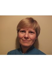 Mrs Andi Bird - Physiotherapist at Hillview Physiotherapy Clinic