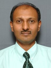 Darshan Eye Care Centre - Medical Director Dr Jignesh Taswala