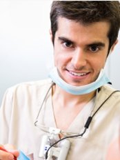 Clínica Dental Ruiz de Gopegui - Dental Clinic in Spain