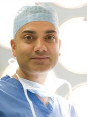 Richard Karoo - Cardiff - Plastic Surgery Clinic in the UK