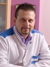 Dentist Dr. Vicheslav Djilianov - Dental Clinic in Bulgaria