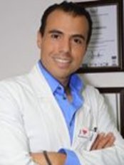 Dr. Alan - Hair Loss Clinic in Mexico