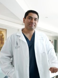 T - Dr. Manuel Gutierrez, Plastic Surgery in Tijuana Mexico