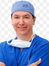 Juan Esteban Sierra M. - Plastic Surgery Clinic in Colombia
