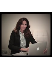 Ilaria Tedeschi, psychotherapist in London - Marylebone - Psychotherapy Clinic in the UK