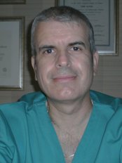 Periodontist Harris Kalaitzakis - Dental Clinic in Greece