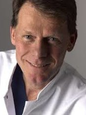Dr Erik JF Timmenga - Plastic Surgery Clinic in Netherlands