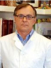 Dr. Erri Cippini - Plastic Surgery Clinic in Italy