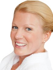 Dr Anna Hemming - Medical Aesthetics Clinic in the UK