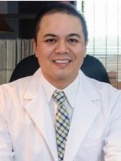 Acupuncture Philippines Manila Clinic of Dr. Noel Zosa L.Ac. - Licensed Acupuncturist Noel Zosa