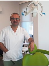 Özgür Yıldırımoğlu - Dental Clinic in Turkey