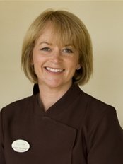 Smile Dental Centre - Dr Karen Cummings