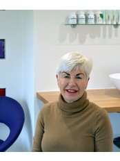 Oxford Facial Aesthetics - Rosie Cooper RN INP - Clinic Founder & Practitioner