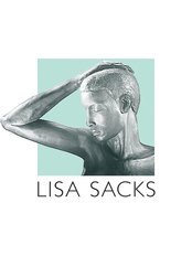 Lisa Sacks - Plastic Surgery Clinic in the UK