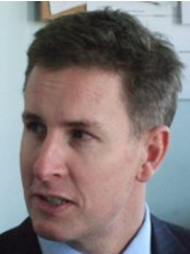 Dr Richard Barlow - Sydney Street Outpatient Centre - Dermatology Clinic in the UK