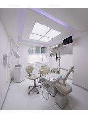 Smiles Peru - Dental Surgery Room