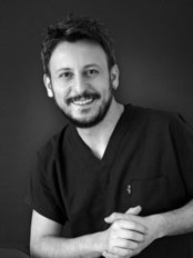Dr Can Aesthetic Sağlik Turi̇zm Li̇mi̇ted Şi̇rketi̇ - Hair Loss Clinic in Turkey