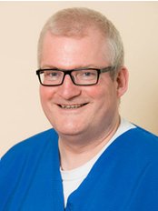 Praxis für Kieferchirurgie and Implantologie Christian Röthe - Dental Clinic in Germany
