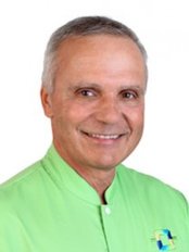 Dr. Sylvain Gagnon, Orthodontic Clinic - Dental Clinic in Canada