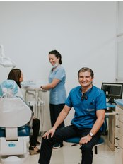 Costa Rica Dental Services - Dr Gadea