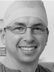 Dr Cameron Mackay - Plastic Surgery Clinic in Australia