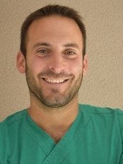 Dental Clinic Dr Popovic - Mr. Sci. Dr. Nemanja Popovic, Oral Surgeon 